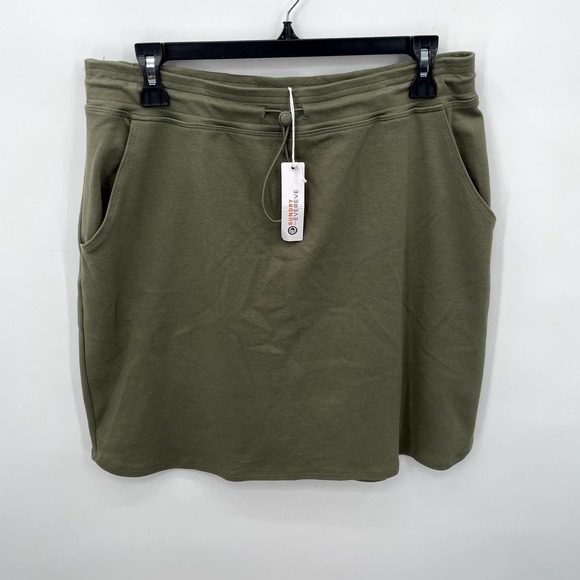 SUNDRY FOR EVEREVE Sunday Skirt with Bungee Drawcord in Olive // 4 (XL) - Picture 2 of 8